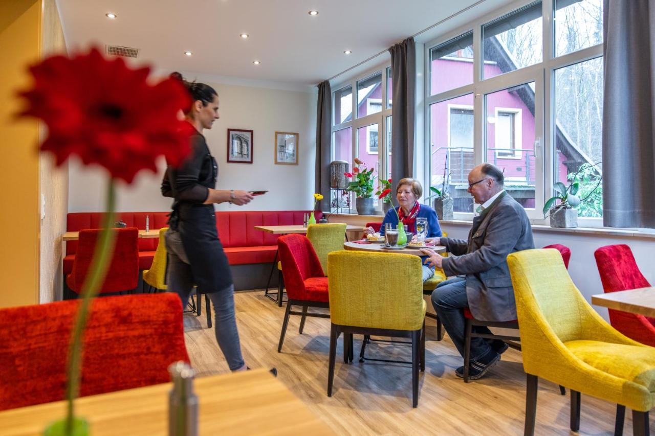 Pension&Café Abendröte Kurort Oybin Exteriör bild